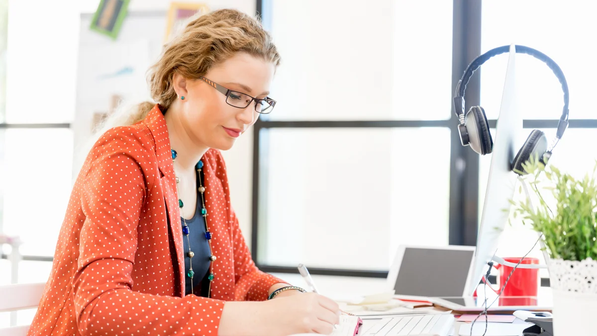 Cum să monitorizezi resursele serverului cu htop, top și iotop